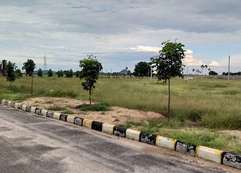 open plots for sale at Mall