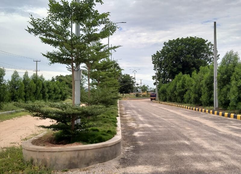 open plots for sale at Mall
